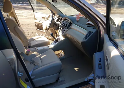 2006 Toyota Highlander V6 from USA, damaged, VIN JTEEP21A560148797